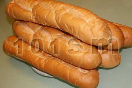 <b>法國麵包Baguette</b><li>15條</li><li>3804031