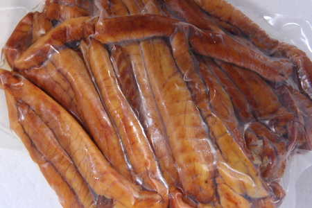 <b>挪威煙燻鰻魚(條狀)</b><br>31050190<br><li>一包(1500公克) *依實重計價