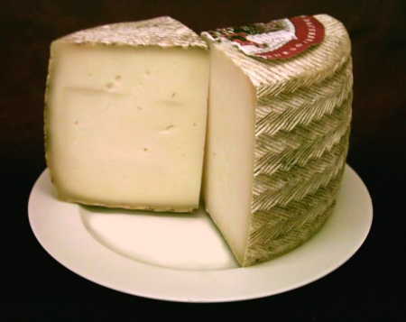 <b>蒙契格乳酪 Manchego</b><BR>2161601<li>(公斤)計價
