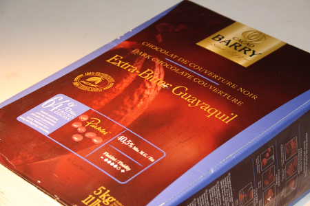 <b>法國Barry濃純巧克力 64%</b>(鈕扣巧克力)<BR>3808205</li><li>每盒5公斤