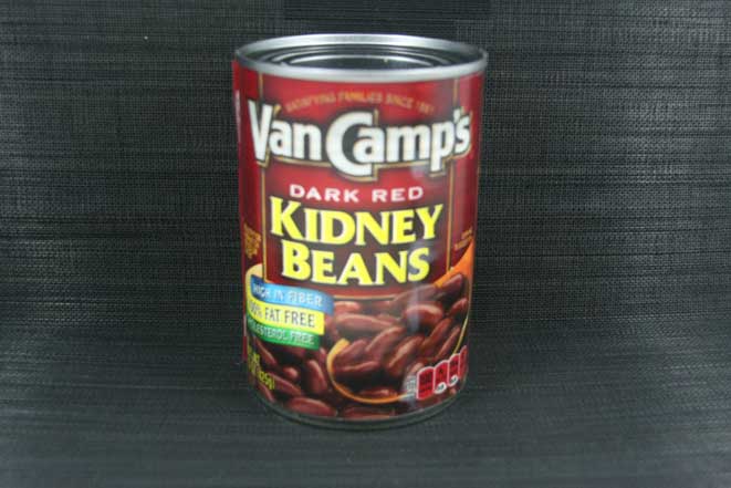 <b>紅腰豆(罐頭)red kidney beans</b><BR>3936211<li>一罐400公克</li>